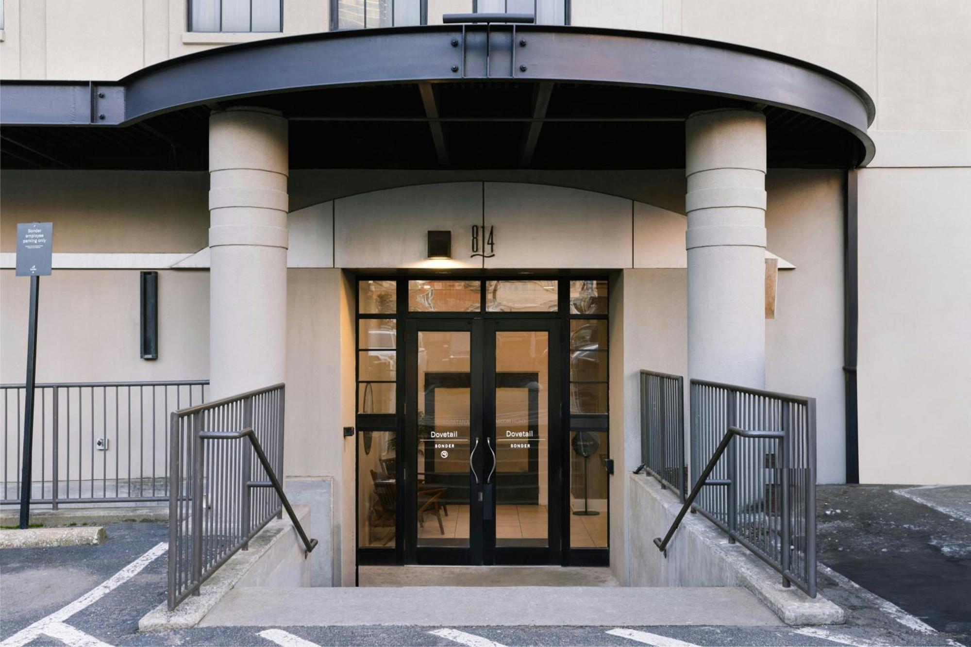 נאשוויל Sonder By Marriott Bonvoy Dovetail Apartments Downtown מראה חיצוני תמונה